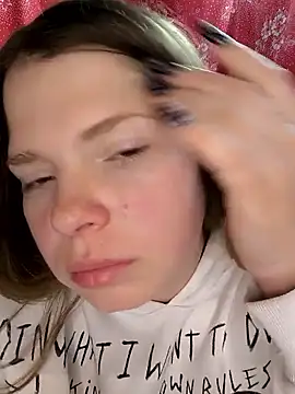 Zuli Kiska online show from 03-22-26, 07:39