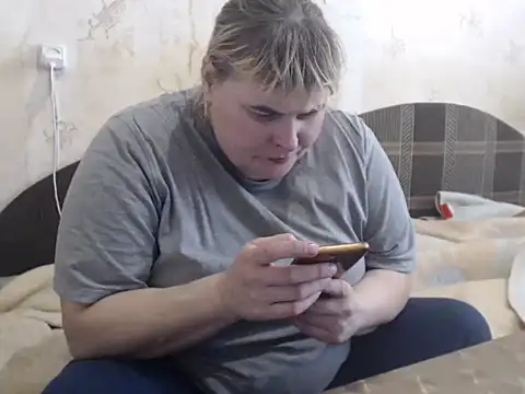 Snapshot of Ameliabusty chatting on 03-04-25, 10:13 Ameliabusty online show from 03-04-25, 10:13