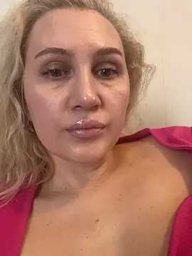 YourBlondee online show from 03-10-26, 04:06