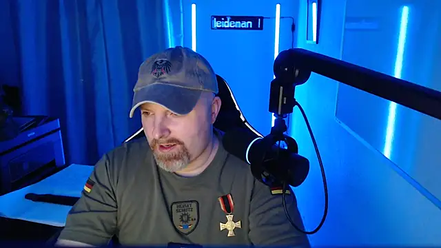 DerPornoPete online show from 09-10-25, 09:37