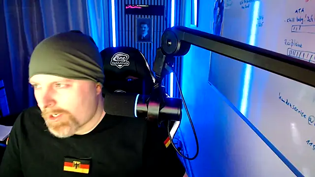 DerPornoPete online show from 04-19-26, 12:22