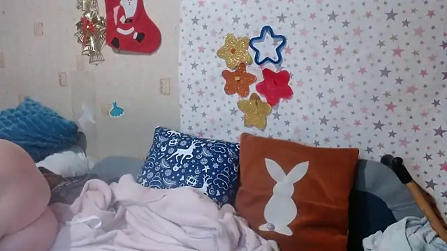 QueenLana online show from 12-18-25, 04:18