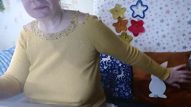 QueenLana online show from 12-23-25, 07:28