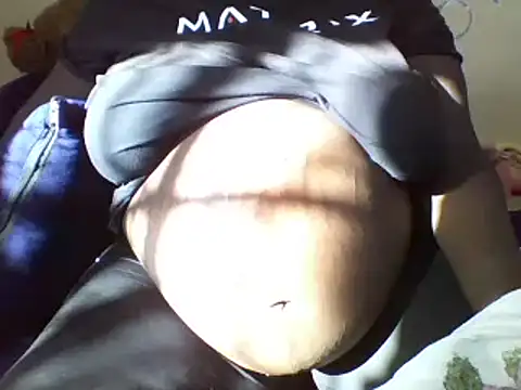 Snapshot of Rio_sky chatting on 01-12-25, 02:09 Rio sky online show from 01-12-25, 02:09