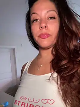 bellafreakyfun online show from 04-13-26, 01:27