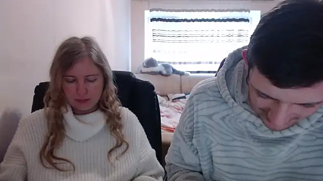 PeterAndJen online show from 02-27-25, 07:12
