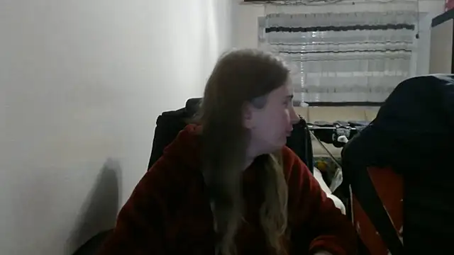 PeterAndJen online show from 02-23-26, 07:33