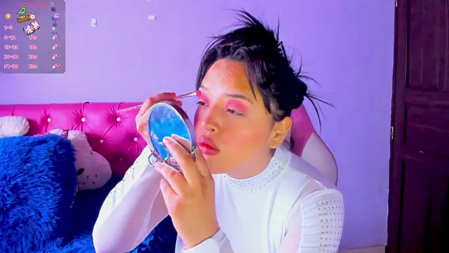 Snapshot of crissn0707 chatting on 02-25-26, 12:15 crissn0707 online show from 02-25-26, 12:15