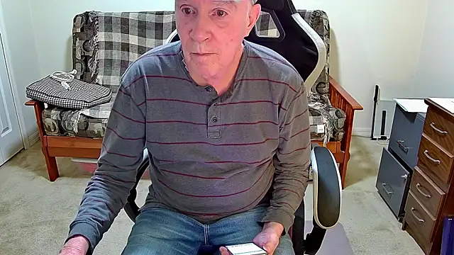 Snapshot of jimmy_d47 chatting on 04-25-26, 07:00 jimmy d47 online show from 04-25-26, 07:00