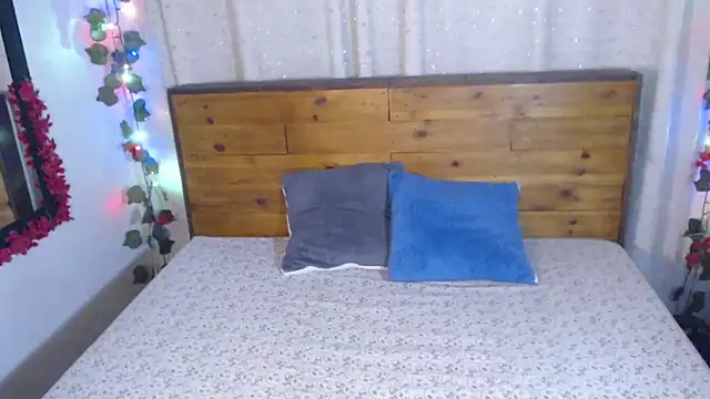 NikkieMilky online show from 03-18-26, 01:31