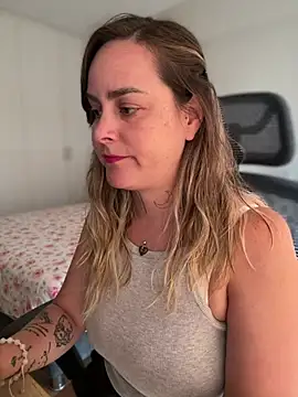 misslulipop online show from 03-16-25, 08:54