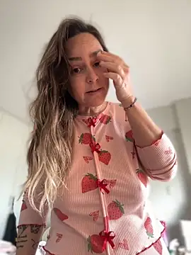 misslulipop online show from 09-14-25, 02:05