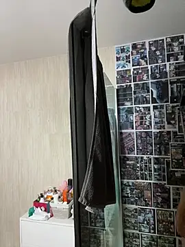 Snapshot of kylie_blck chatting on 06-08-26, 02:56 kylie blck online show from 06-08-26, 02:56