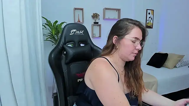 tamy shine87 online show from 12-14-24, 04:23