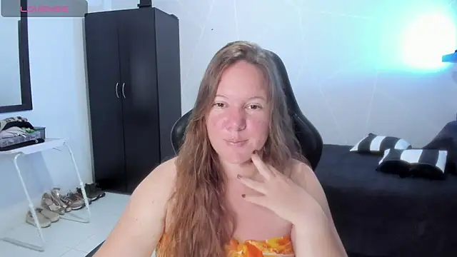 tamy shine87 online show from 11-17-25, 01:44