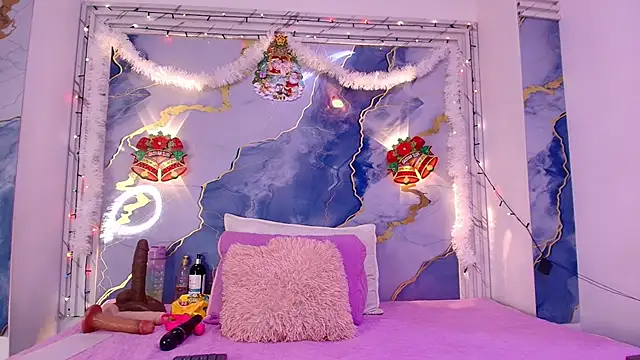 lorrayne  online show from 12-19-25, 12:12