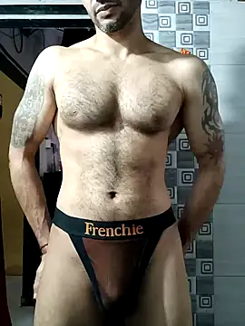 Snapshot of nihalxxx3 chatting on 01-08-25, 09:10 nihalxxx3 online show from 01-08-25, 09:10