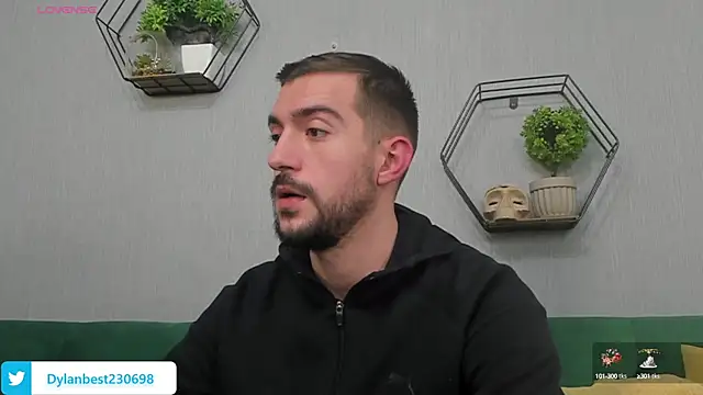 Dylan Best online show from 10-13-25, 01:16