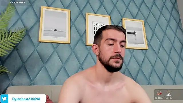 Snapshot of Dylan_Best chatting on 06-18-26, 12:44 Dylan Best online show from 06-18-26, 12:44