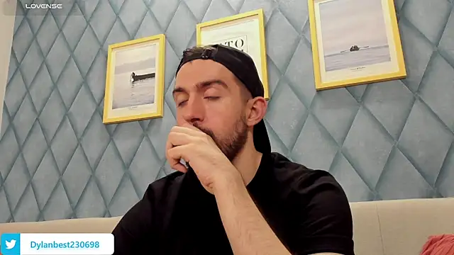 Snapshot of Dylan_Best chatting on 07-04-26, 01:23 Dylan Best online show from 07-04-26, 01:23