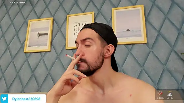 Snapshot of Dylan_Best chatting on 07-15-26, 11:10 Dylan Best online show from 07-15-26, 11:10