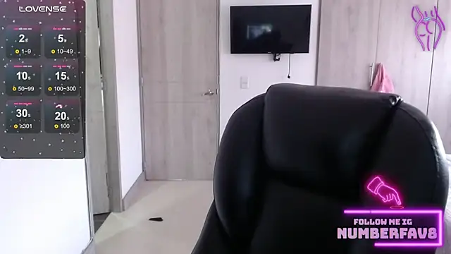 numberfav8 online show from 01-06-25, 10:26