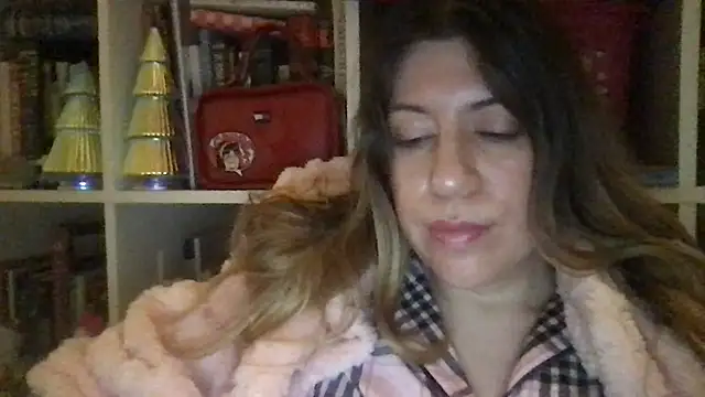 HYPHYtype online show from 12-28-24, 05:44