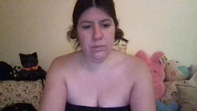 HYPHYtype online show from 10-31-25, 04:35