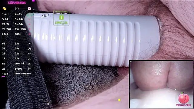 Snapshot of controlmytoys chatting on 02-12-25, 01:06 controlmytoys online show from 02-12-25, 01:06