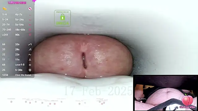 Snapshot of controlmytoys chatting on 02-17-25, 10:25 controlmytoys online show from 02-17-25, 10:25
