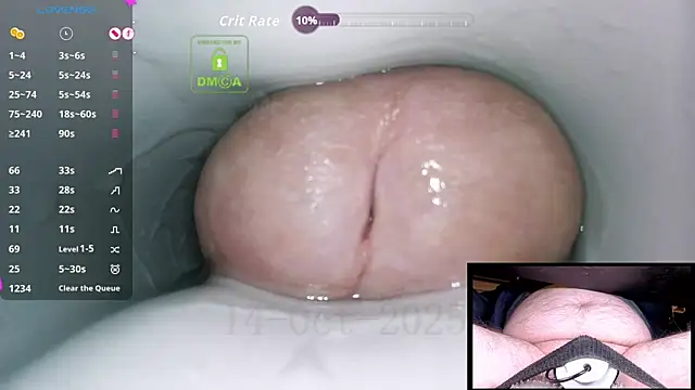 Snapshot of controlmytoys chatting on 10-14-25, 09:04 controlmytoys online show from 10-14-25, 09:04