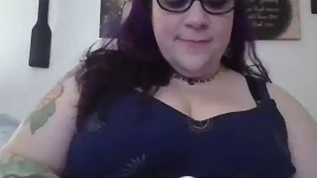 GothyBaby online show from 02-26-26, 04:00