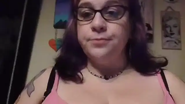 GothyBaby online show from 04-11-26, 10:25