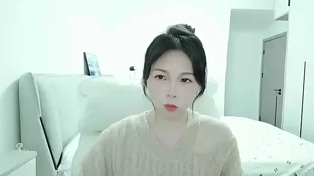 Sunset glow online show from 11-04-25, 12:59