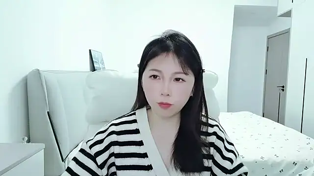 Sunset glow online show from 11-18-25, 02:50