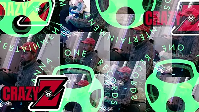 Snapshot of crazyzac chatting on 01-12-26, 07:46 crazyzac online show from 01-12-26, 07:46