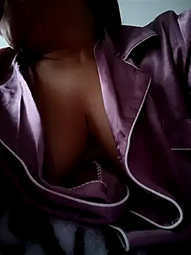 Ivanna2 online show from 11-16-25, 11:27