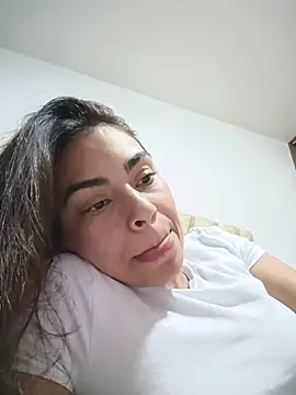 Snapshot of Ivanna2 chatting on 07-01-26, 01:51 Ivanna2 online show from 07-01-26, 01:51