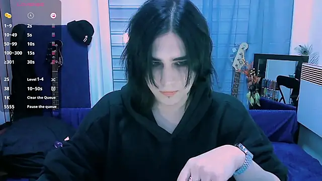 Snapshot of sademobeer chatting on 06-01-26, 03:36 sademobeer online show from 06-01-26, 03:36