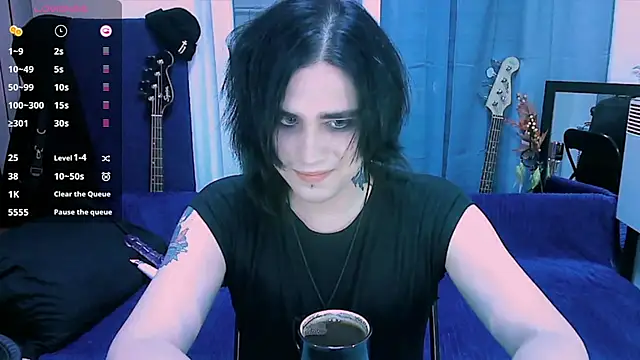 Snapshot of sademobeer chatting on 06-03-26, 11:32 sademobeer online show from 06-03-26, 11:32