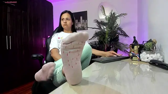 Amaia Bushida online show from 09-12-25, 02:11