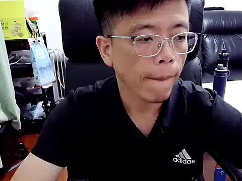 ericho0022 online show from 05-21-26, 09:49