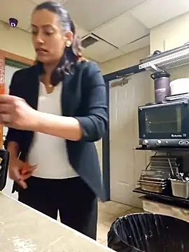 Nikkierosee online show from 03-09-25, 08:42