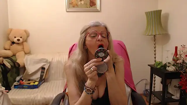 Snapshot of BlairFort chatting on 01-27-25, 08:40 BlairFort online show from 01-27-25, 08:40