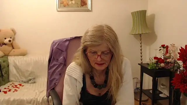 Snapshot of BlairFort chatting on 02-12-25, 03:18 BlairFort online show from 02-12-25, 03:18