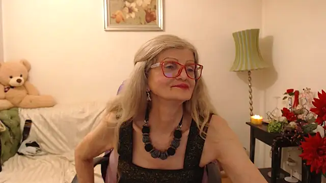 Snapshot of BlairFort chatting on 02-17-25, 08:04 BlairFort online show from 02-17-25, 08:04