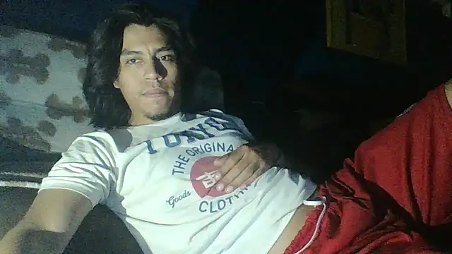 AlexAlejandro13 online show from 03-11-26, 07:03