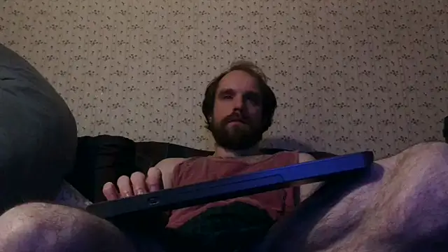 Snapshot of hpluvsplata chatting on 06-17-26, 04:15 hpluvsplata online show from 06-17-26, 04:15