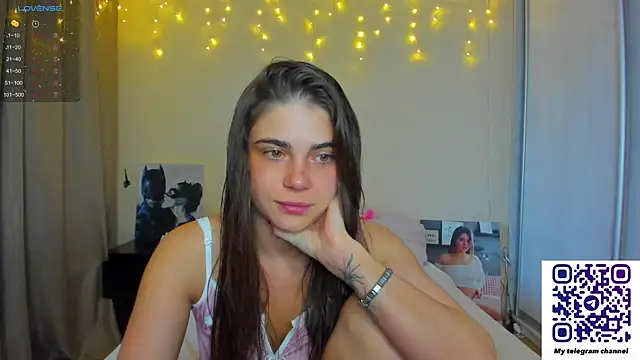 Bella Foryou online show from 03-23-25, 01:09