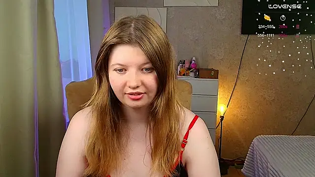 Vivian cutie online show from 10-10-25, 02:27